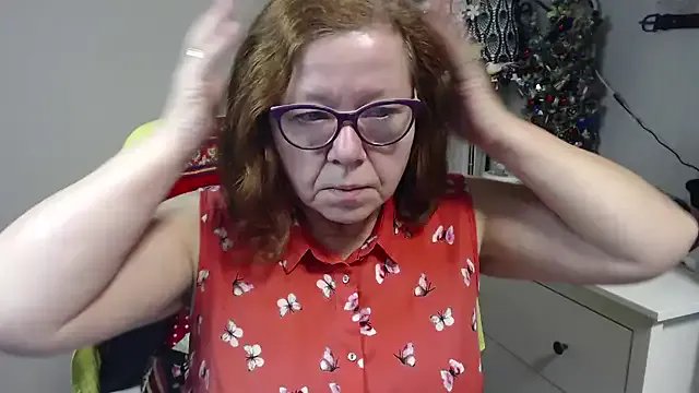 Adelewildx on StripChat