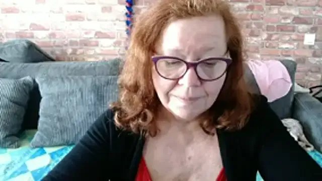 Adelewildx on StripChat