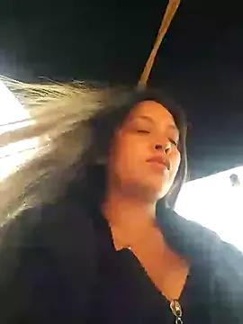 alana_69 — Show boobs out of the bus window