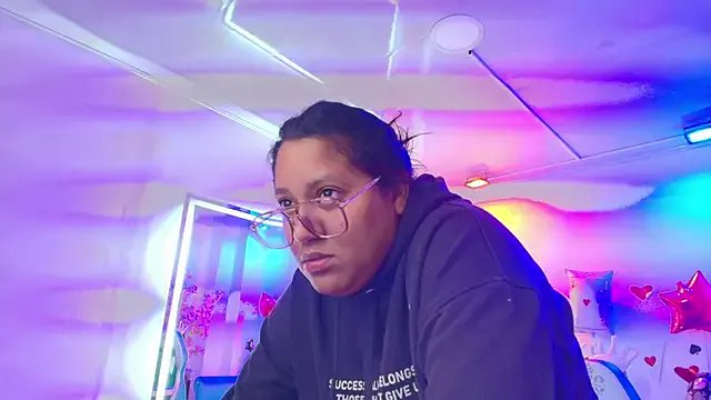 Alondra_gomexxx — Oil in ass + 10 spanks 