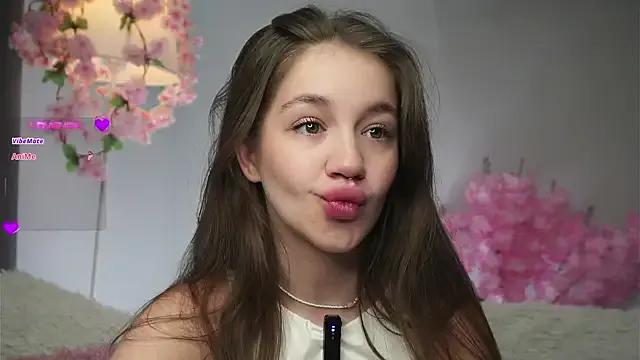 AmiLewis — Lush inside my pussy 