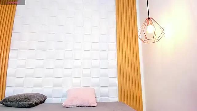 AriaBelle on StripChat 