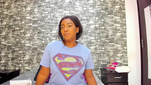 ArianaBlackk on StripChat 