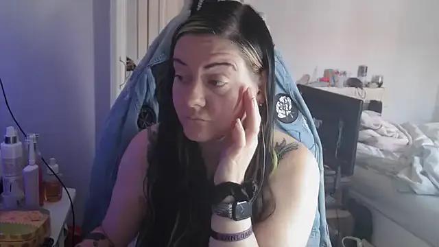 AureliaXOX — Private on StripChat