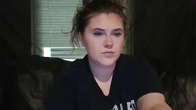 babyizzie — TITS OUT WHOLE SHOW
