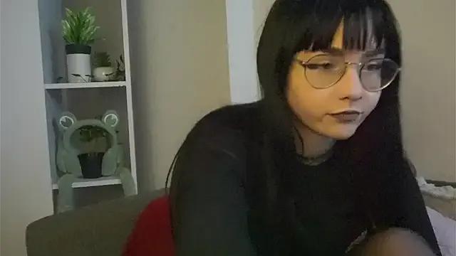 BereniceBattersby on StripChat 