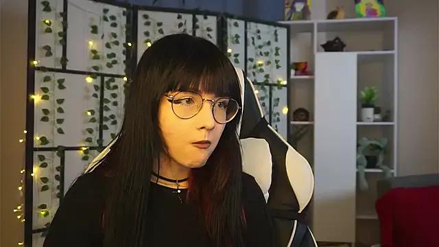 BereniceBattersby on StripChat 