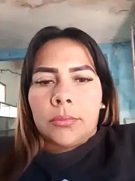 camila_rogue —  Boobs out + bounce