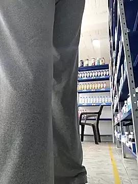 Cristal_jennerr — Two fingers in my ass