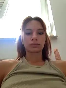 D4ddyslut — pussy fuck close to cam