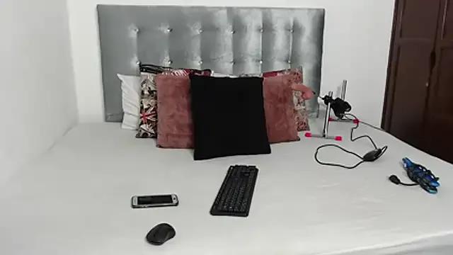 DaiishaWolf on StripChat 