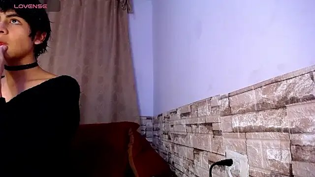 DaraKat18 on StripChat 