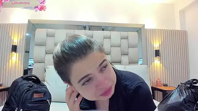 dorothy_vegga on StripChat 