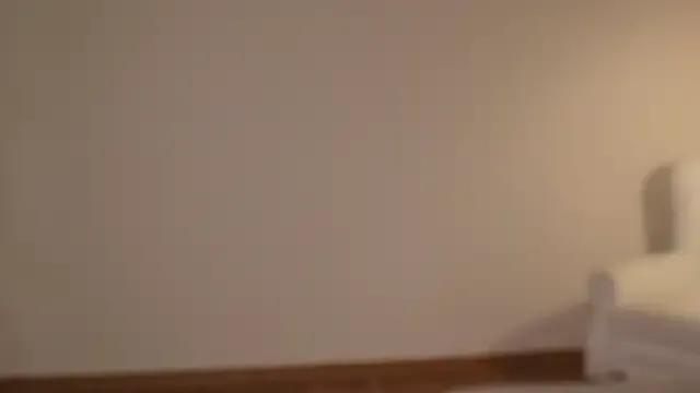 ella_twinkl — Ride a pillow