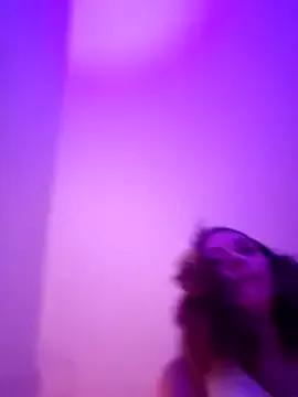 Ellie-L-Elizabeth on StripChat 