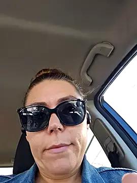 Ellie-L-Elizabeth on StripChat 