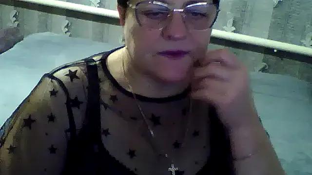 ElzaJewel — I'll undress and show my pussy