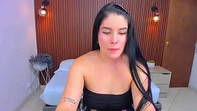 evelin_lopezz on StripChat 