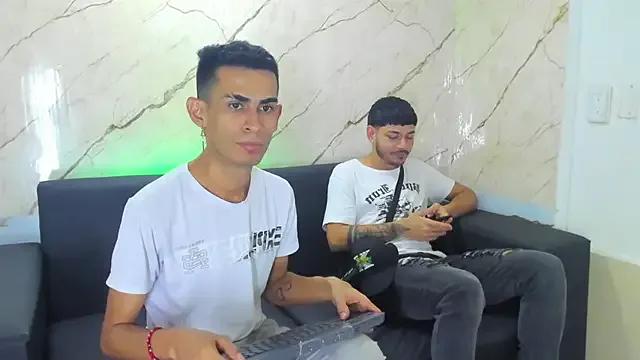 Golldens_Dreamss on StripChat 