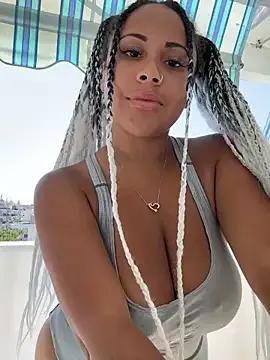 HaileyDiana — Boob play