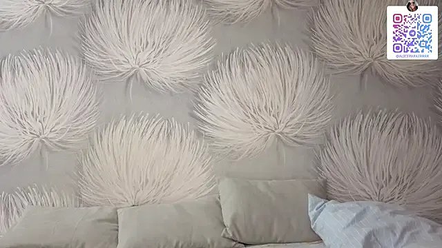 Harlybaby_2007 — Take off my shorts