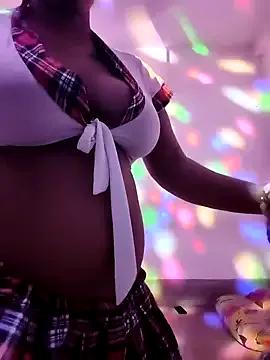 Hotty-Moni on StripChat 
