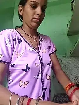 Hotty-Nidhi on StripChat 