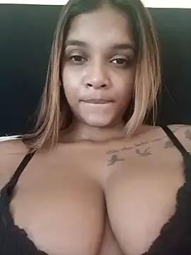 Indianqueen03 on StripChat 