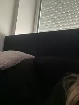 Isaaa3631 on StripChat 