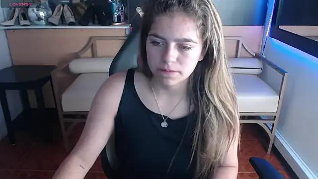 Kitten_Cam — bounce tits