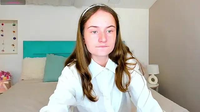 L1ittle_kitty_ — open pussy very close