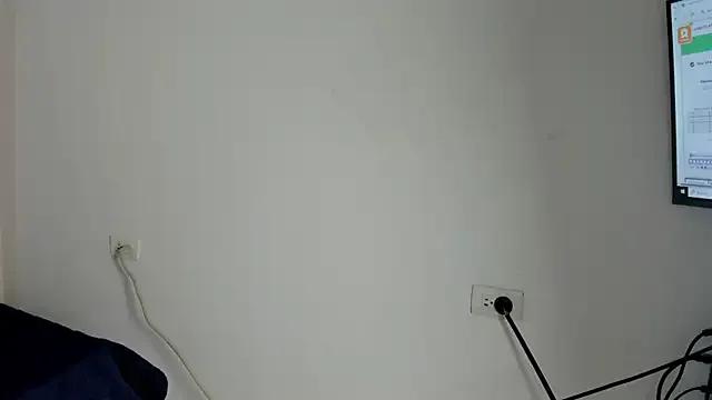 Lady_rossee — Show tits