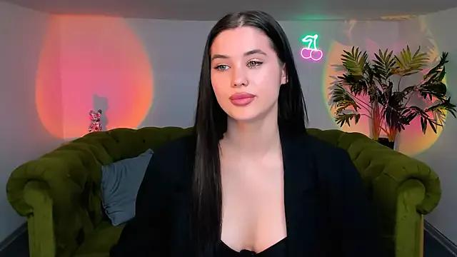 lil_angel_ on StripChat 