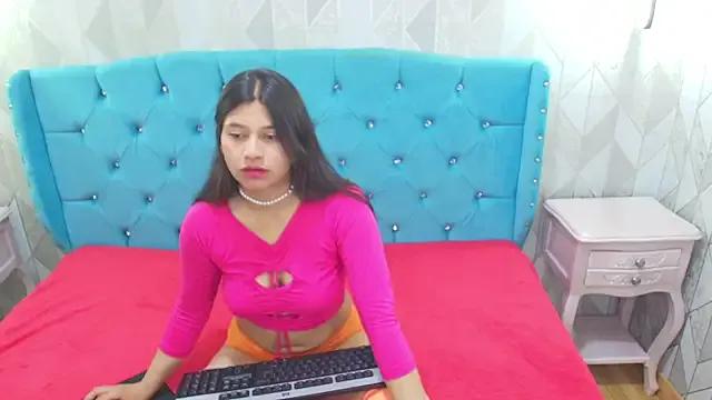 Lilyevansx on StripChat