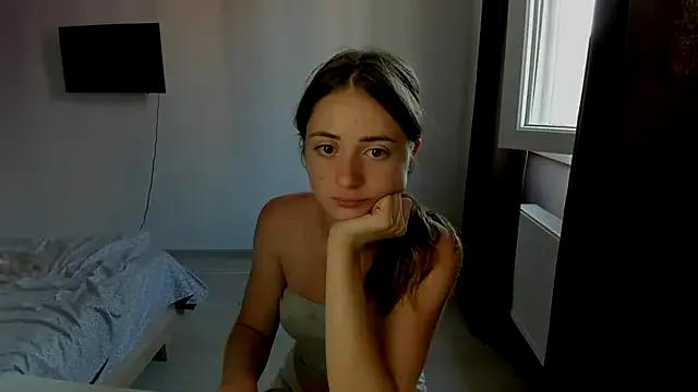 LilyHaart on StripChat 