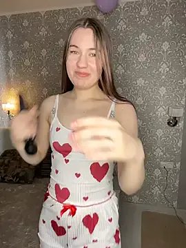 MargoXoki — make my panties little lower and vibrate