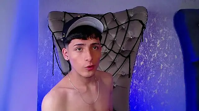 MateoMitchell on StripChat