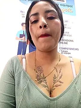 MAYE__13 on StripChat