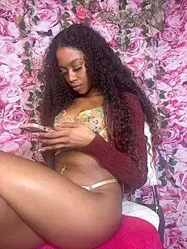 mismialove on StripChat 