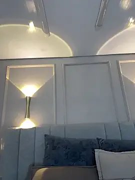 Miss_blue69 on StripChat