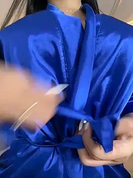 Miss_blue69 on StripChat