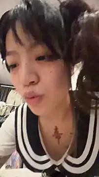 momo-2580 on StripChat 