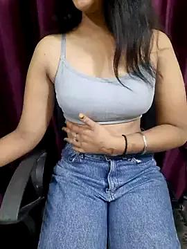 Monalisa670 — Freechat on StripChat