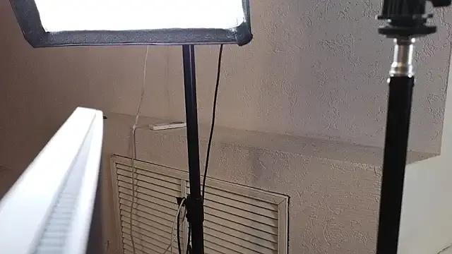 Penelope_Pinky on StripChat 