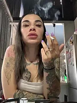 Queen_of_pain on StripChat 
