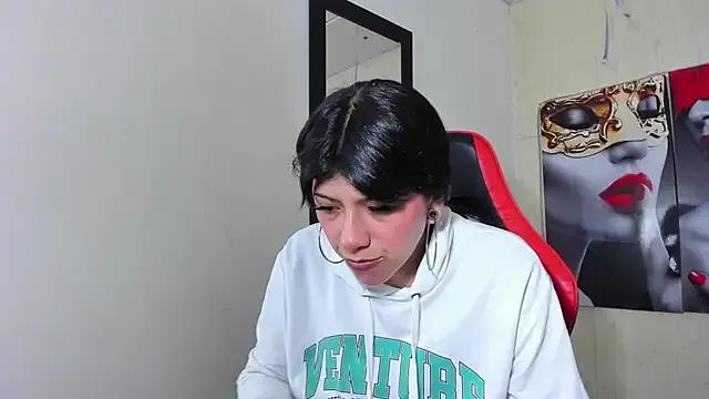 Raven_Rouge_ — Asshole closerrr