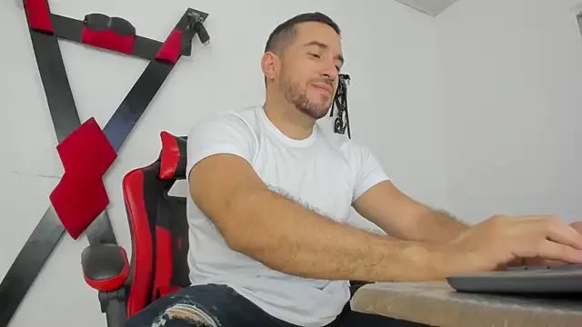 RoughSex_and_BDSM on StripChat