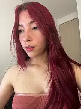 SarahLee_ on StripChat 