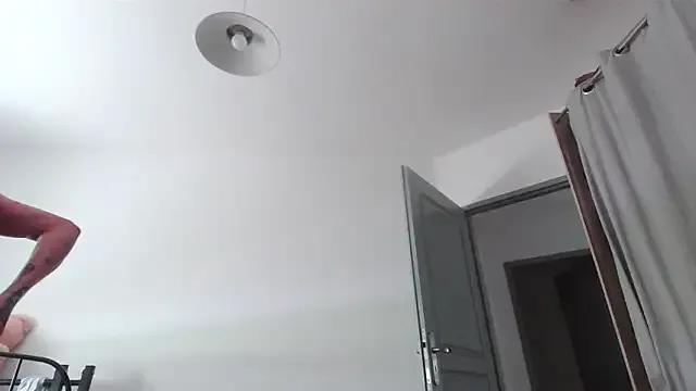 serena__vedette on StripChat 