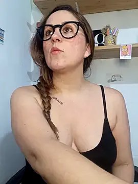 SofiEsteves on StripChat